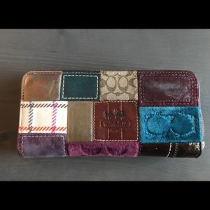 GUC COACH LONG WALLET